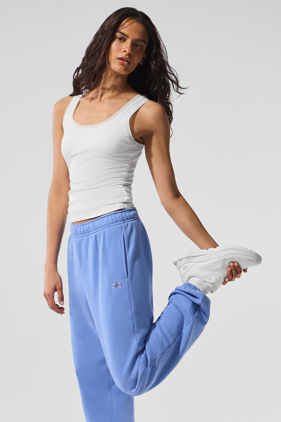 Accolade Sweatpant - Crystal Clear Blue