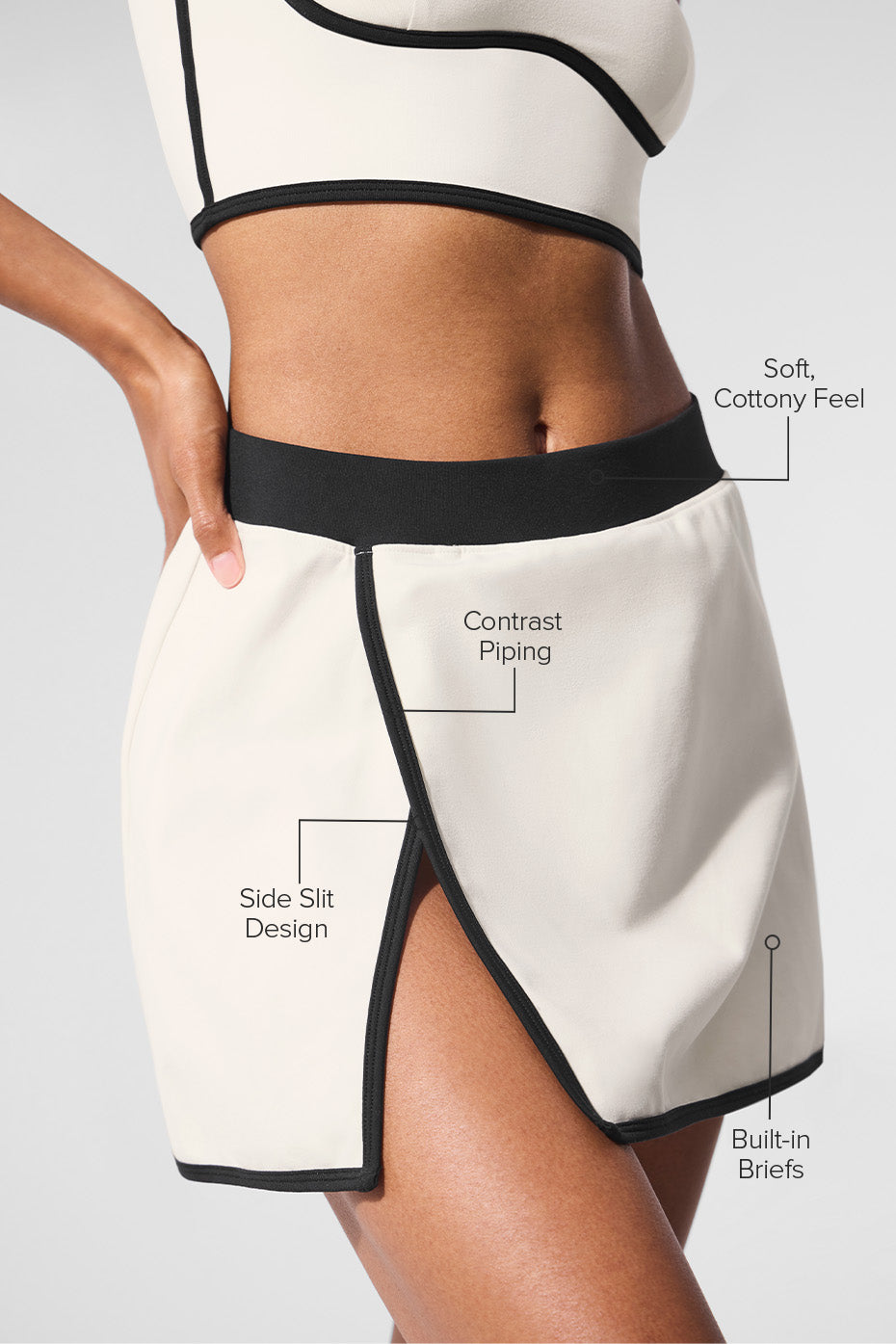 Airbrush Streamlined Skirt - Ivory/Black