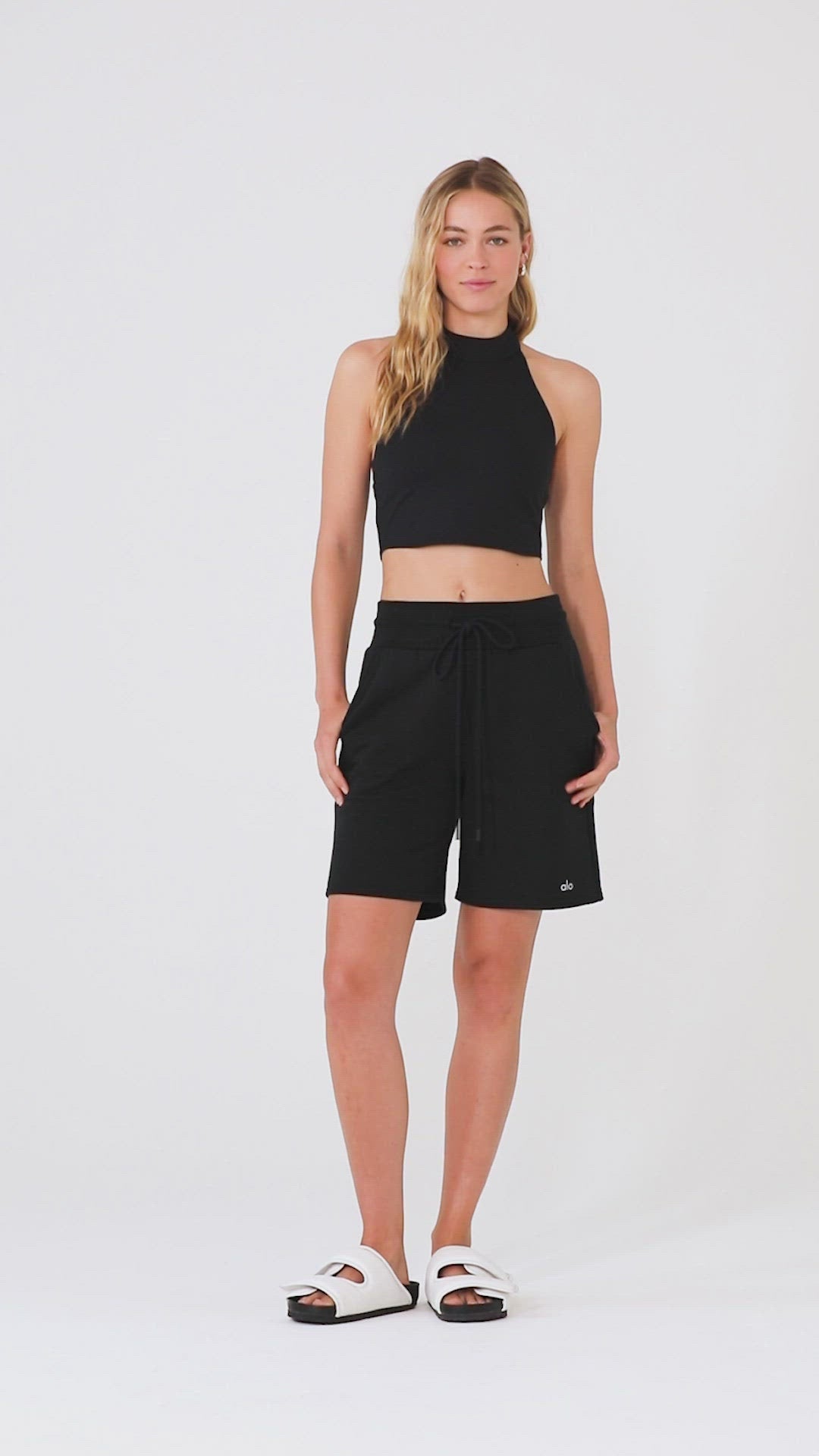 High-Waist Easy Sweat Short - Black