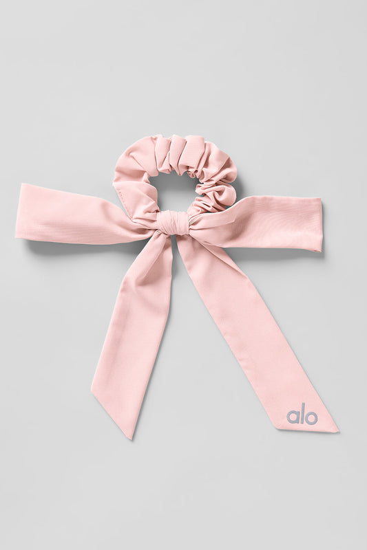 Love Knots Tie Scrunchie - Pink Quartz