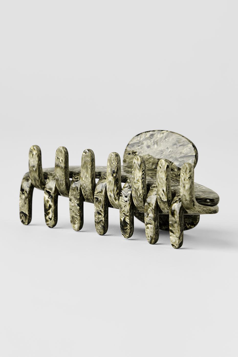 90's Claw Clip - Green Olive Marble