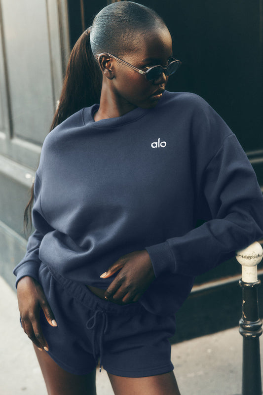 Accolade Crew Neck Pullover - Navy