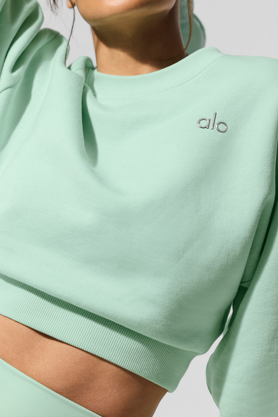Cropped Accolade Crewneck - Spearmint