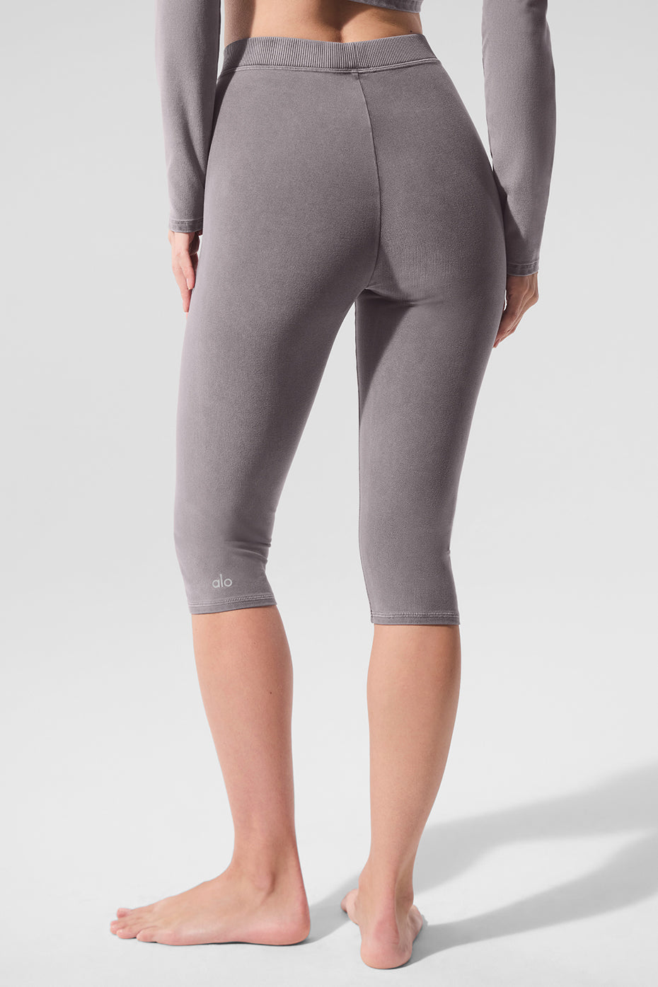 Washed Alosoft High-Waist Iconic 90's Capri - Cool Grey Wash