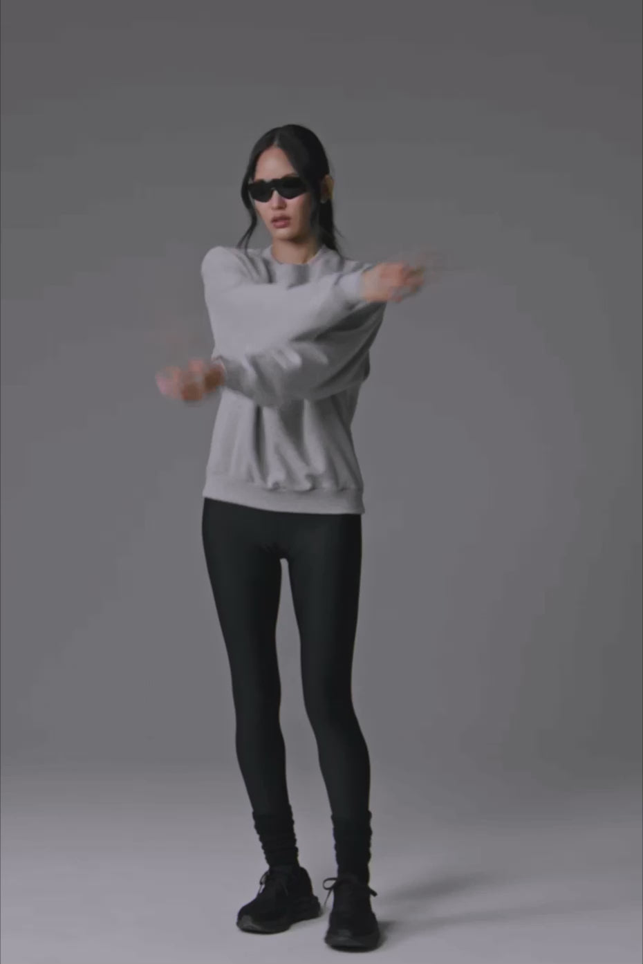 Accolade Crew Neck Pullover - Taupe