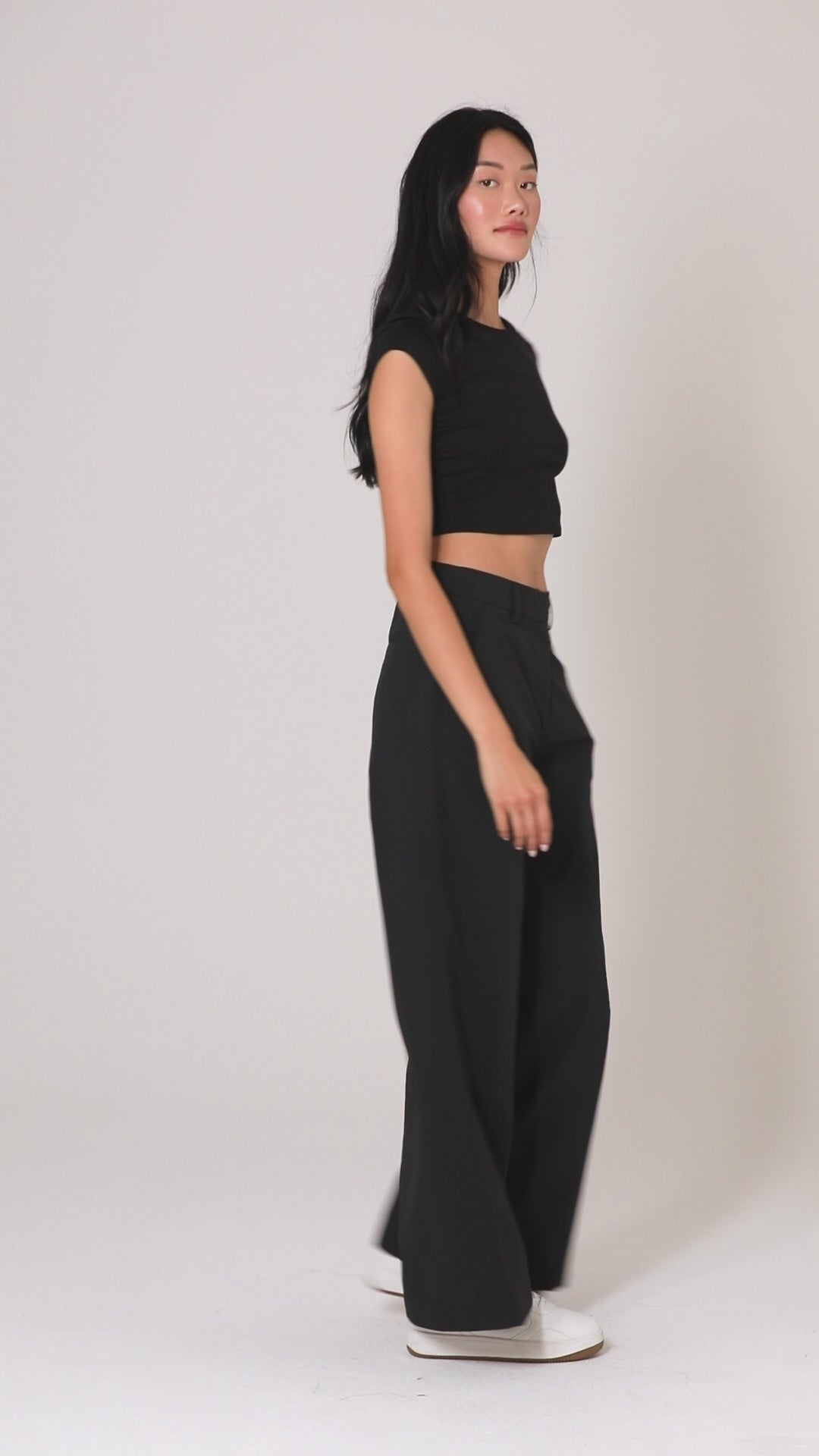 High-Waist Street Smart Trouser - Black